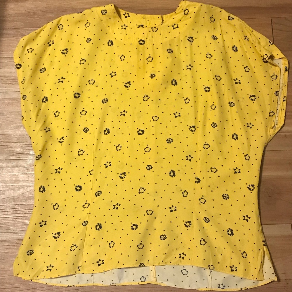 ☀️ Vintage Sunny Yellow Floral Blouse